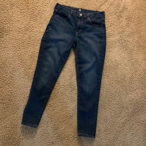 GAP True Skinny Jeans - Size 12/31